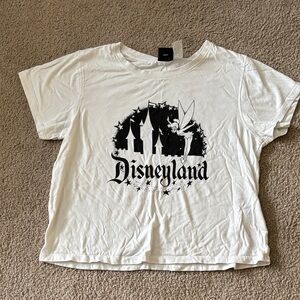 Disneyland 100 White and Black Womens cropped T-Shirt size Large